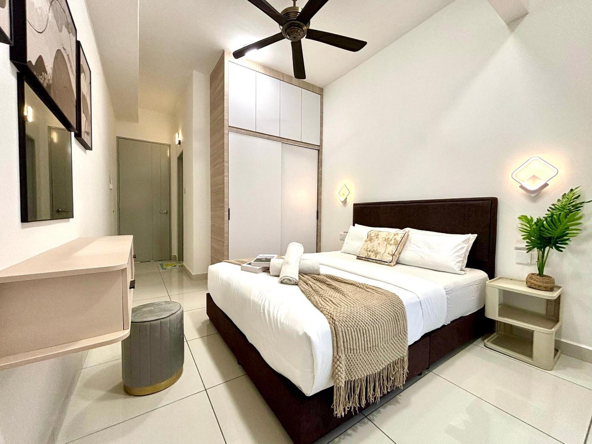 Town Icc Premium By Iwh